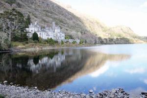 Kylemore Abbey in Connemara, formerly a girls’ school that closed in 2010, signed an agreement last year with the Catholic University of Notre Dame in Indiana, for mutual cooperation on an educational mission at Kylemore.